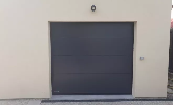 Porte de garage, Évreux, TECHNICOPOSES