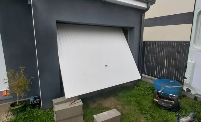 Porte de garage, Évreux, TECHNICOPOSES